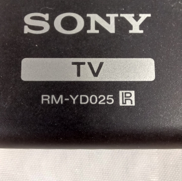 Sony TV Remote RM-YD025 Tested - Picture 2 of 9